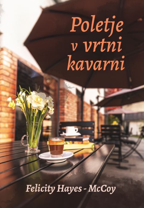 Poletje v vrtni kavarni